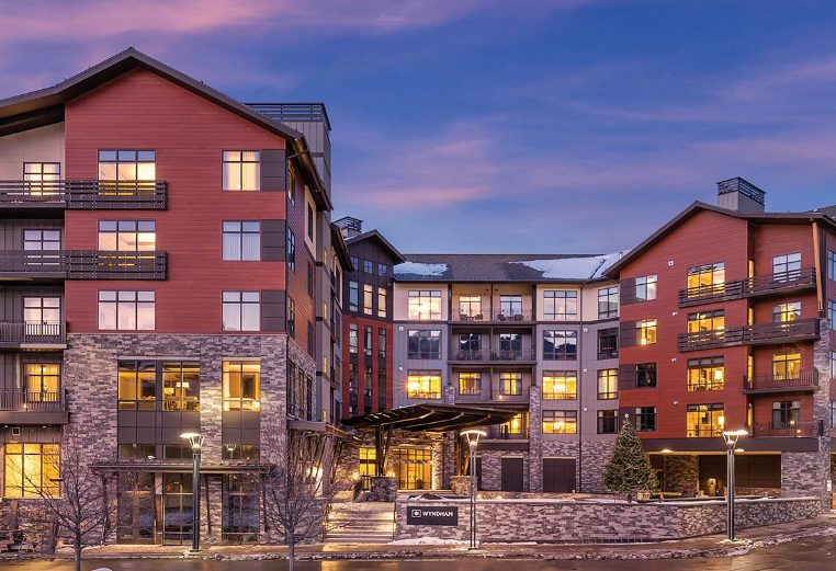 The exterior of Club Wyndham Resort at Avon, a timeshare resort perfect for skiing in the rocky mountains.