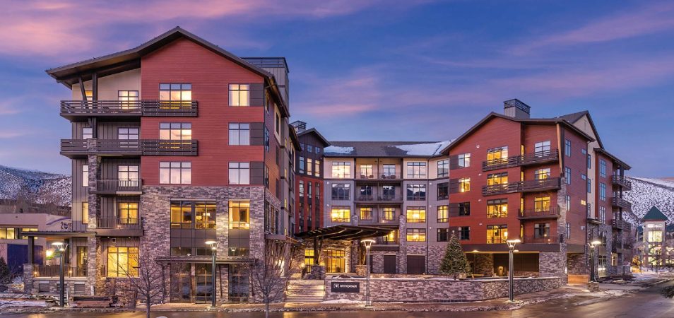 The exterior of Club Wyndham Resort at Avon, a timeshare resort perfect for skiing in the rocky mountains.